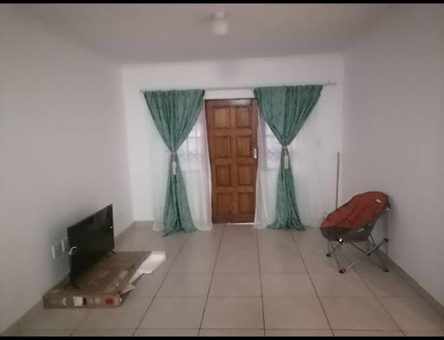 2 BEDROOM APARTMENT FOR SALE IN SHULTON PARK